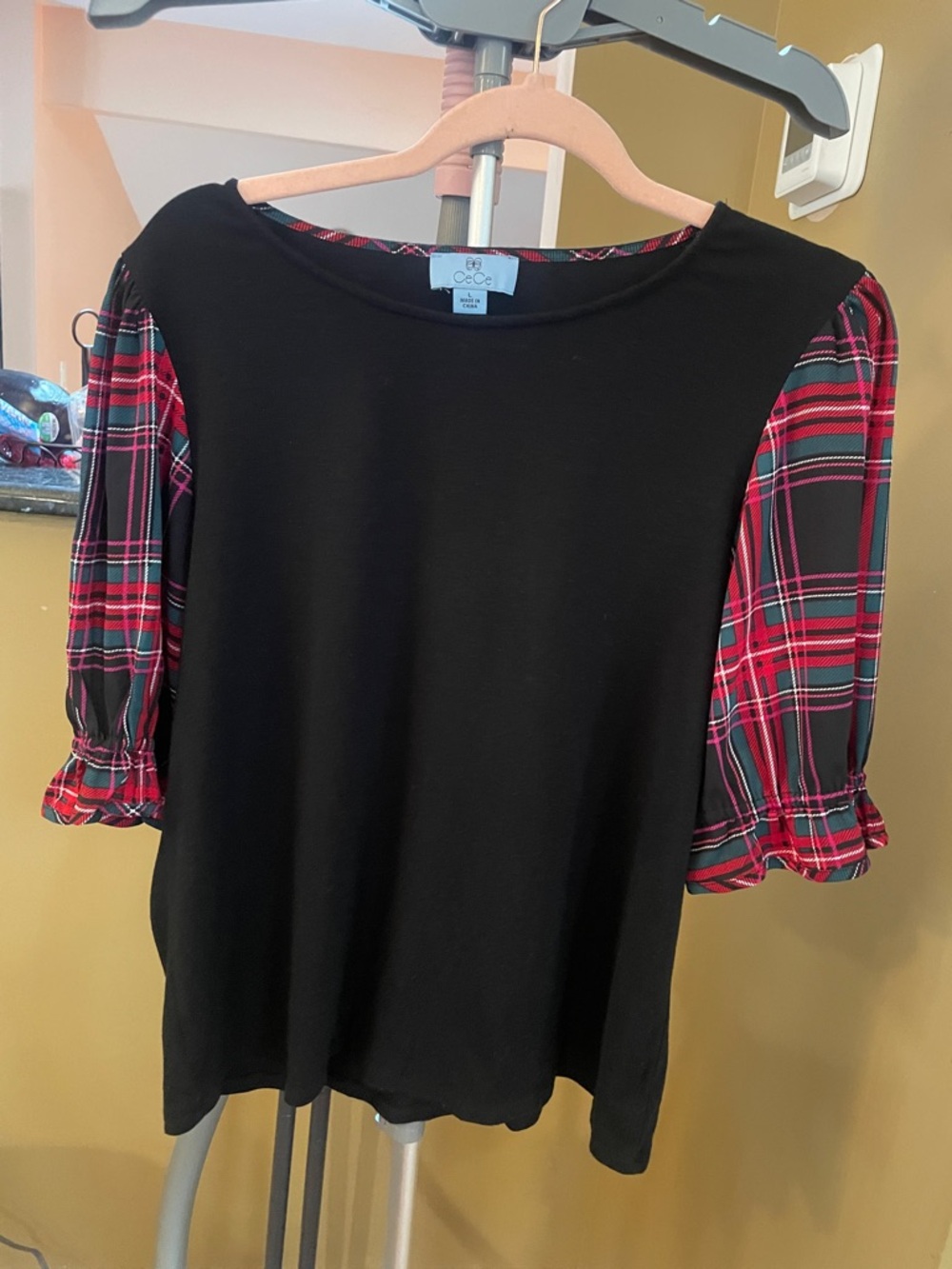 CeCe Black Top with Red Plaid Puff Sleeves, Sz L